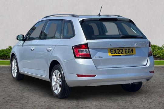 Skoda Fabia Photo autoimg-d9579b5482f97c0105bc9013a4bc8486c9423b36.jpg
