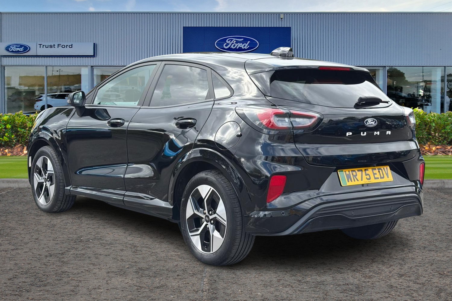 Ford PUMA Photo 1