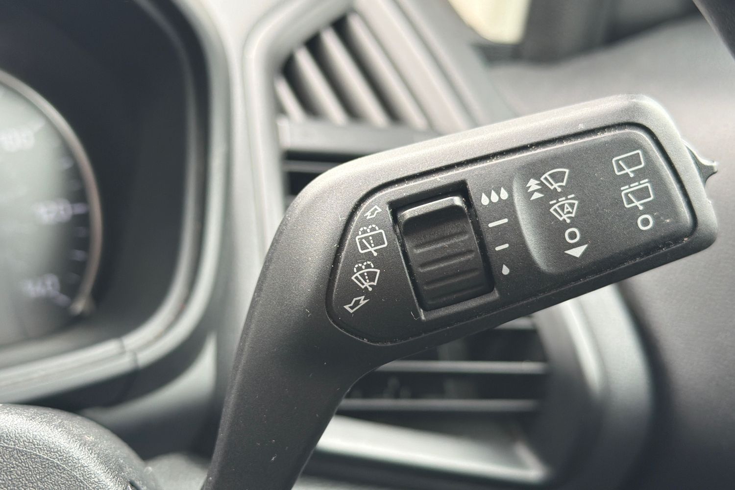 Ford ECOSPORT Photo 14