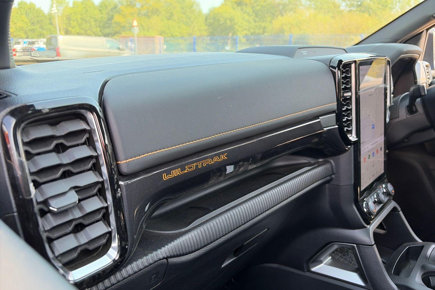 Ford RANGER Photo 27