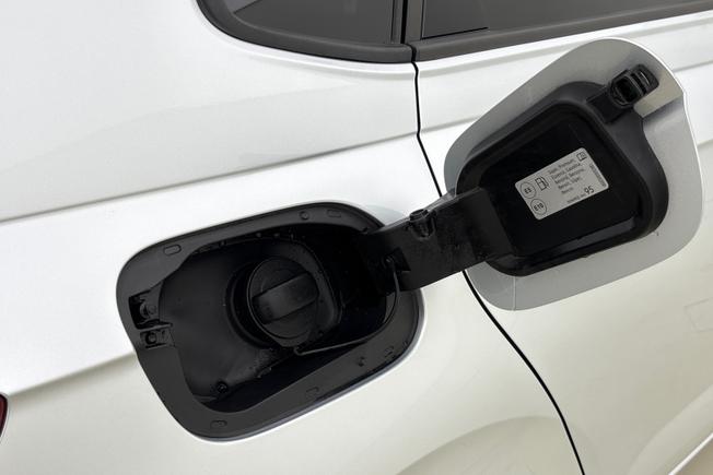 VOLKSWAGEN Polo Photo 29