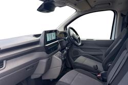 VOLKSWAGEN Transporter Photo 2