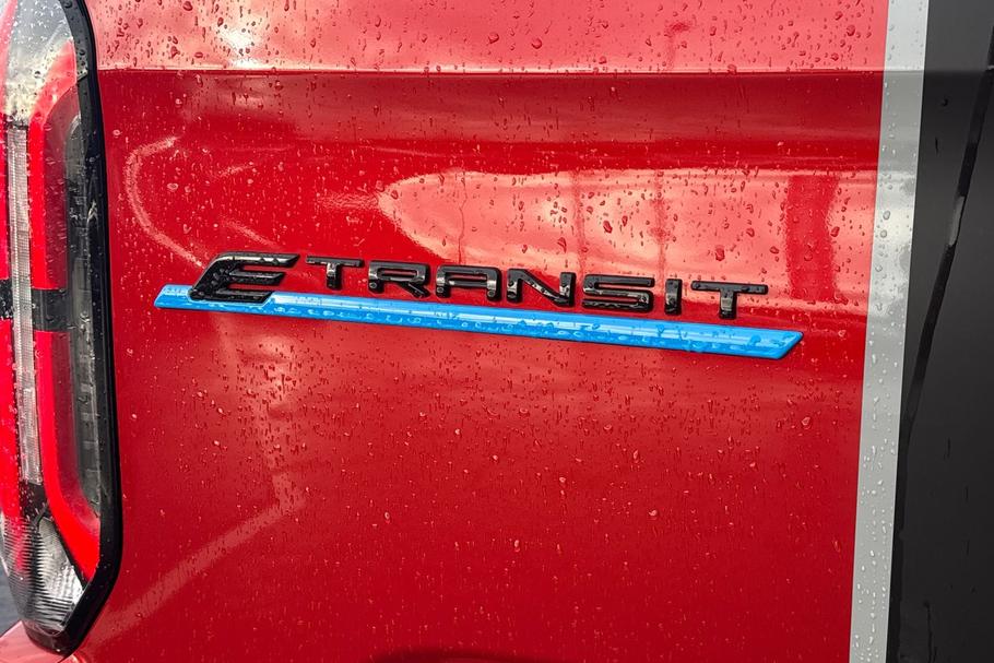 Used Ford E-Transit Custom SG25VLN 19