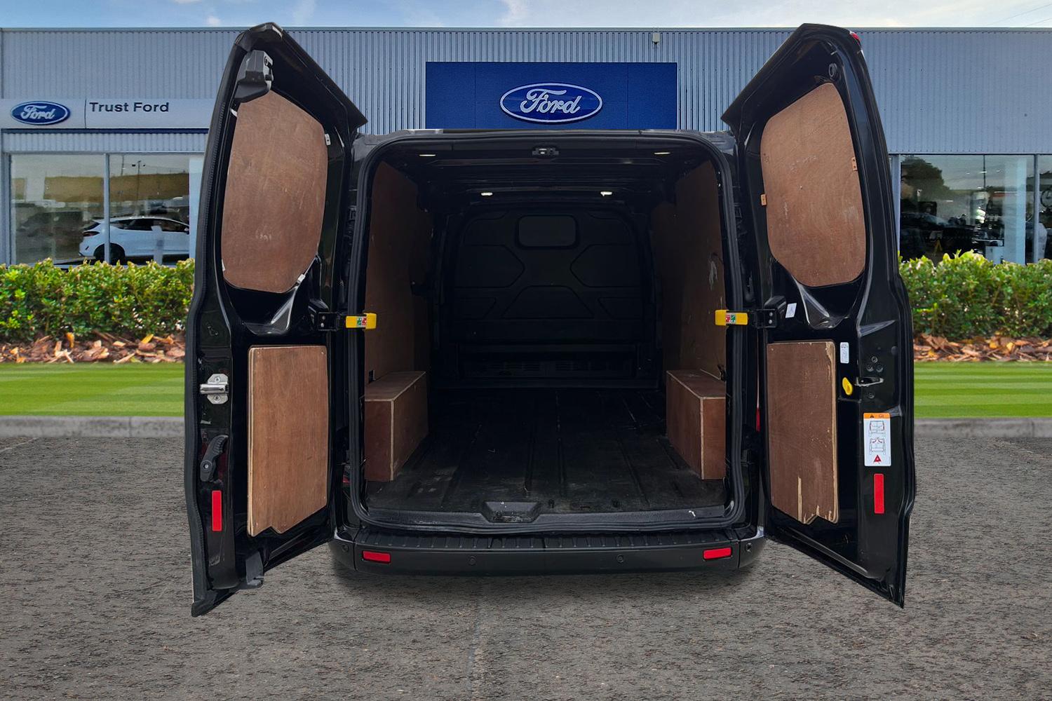 Ford TRANSIT CUSTOM Photo 5