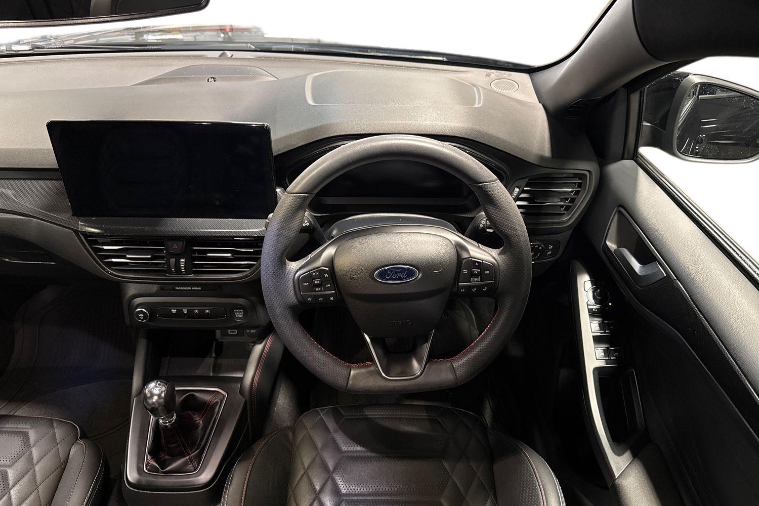 Ford Focus Photo 10