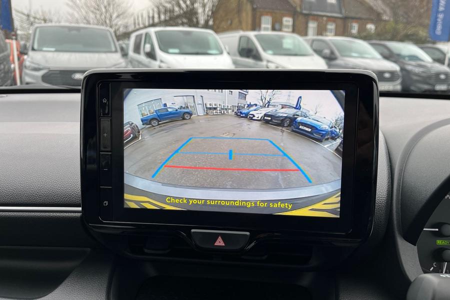 Toyota YARIS Photo autoimg-d972f6e3197d3e64f38d769f7a190dc6c4d20279.jpg