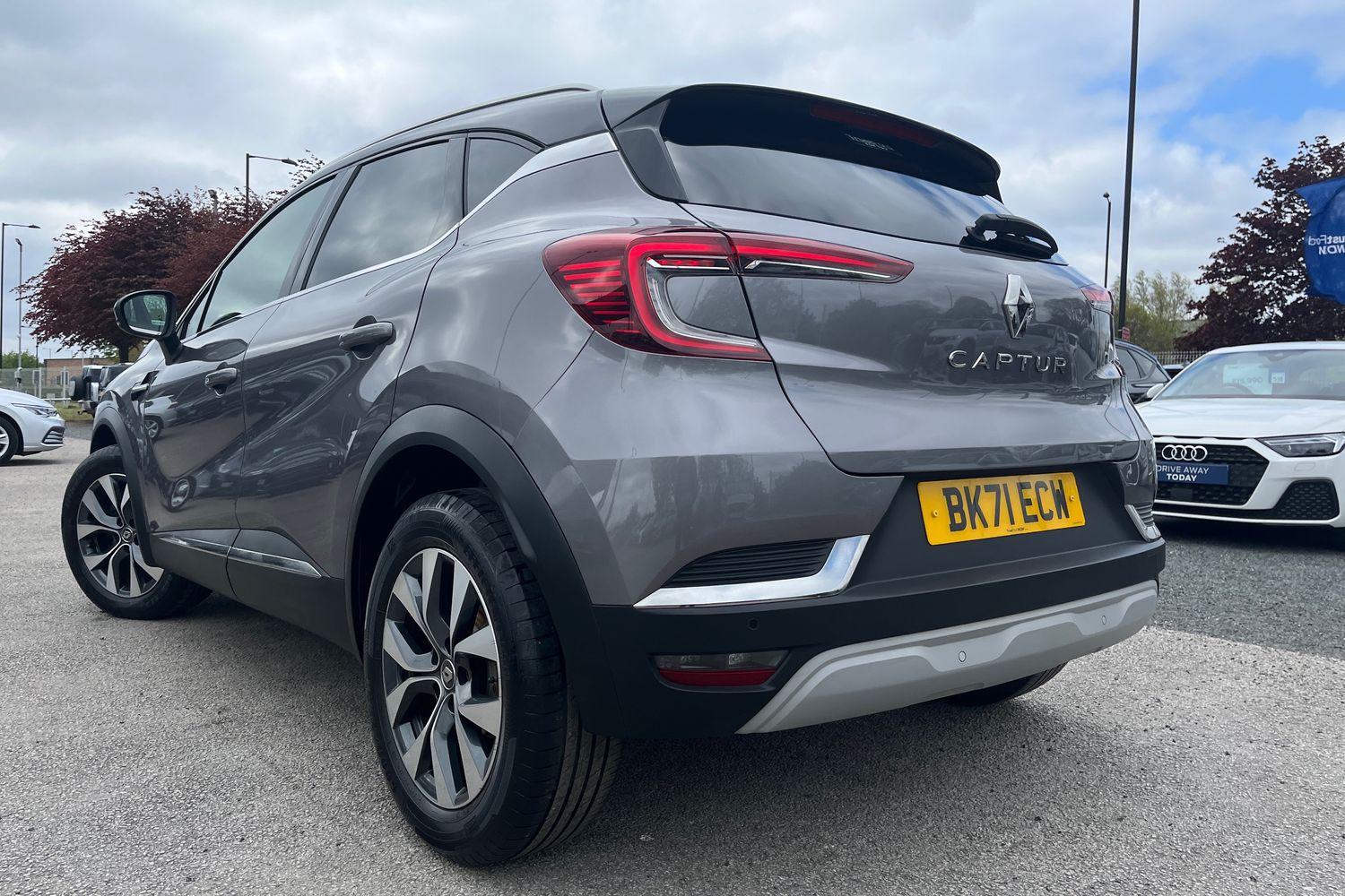 Renault CAPTUR Photo 37