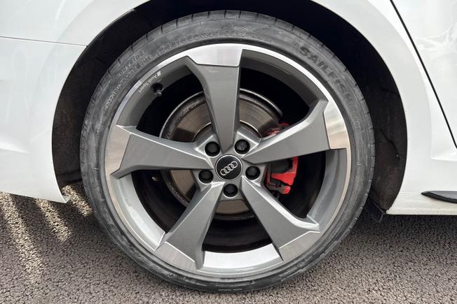AUDI A4 Avant Photo 33