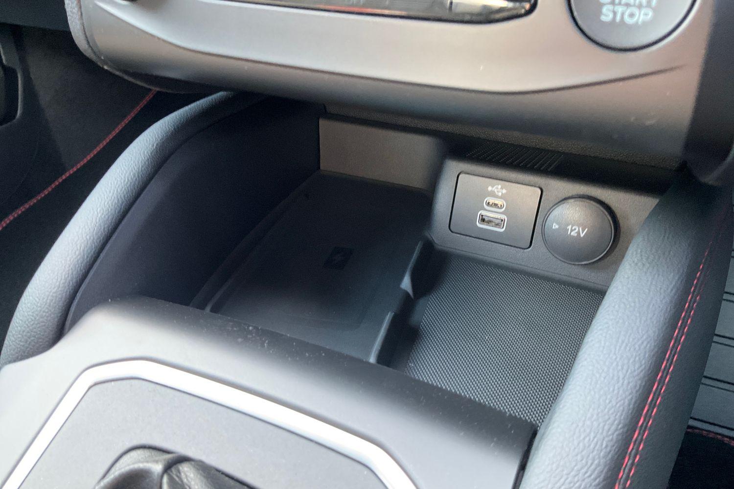 Ford FOCUS Photo 28