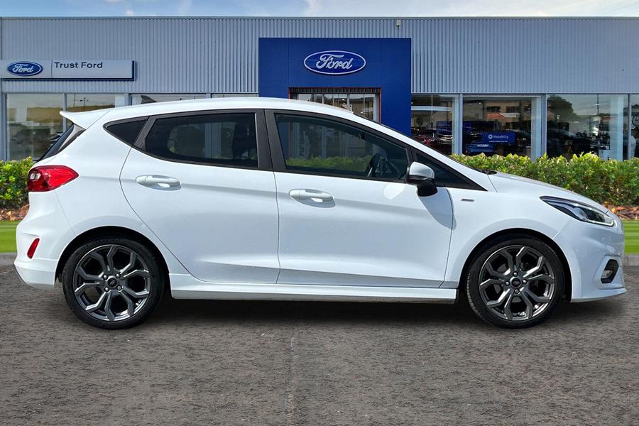 Ford FIESTA Photo autoimg-d97b28db5a9587840b3184b9572941b2b87e8d98.jpg
