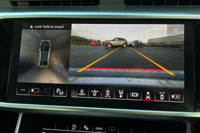 AUDI A6 Saloon Photo 23