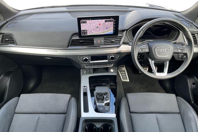 AUDI Q5 Photo 10