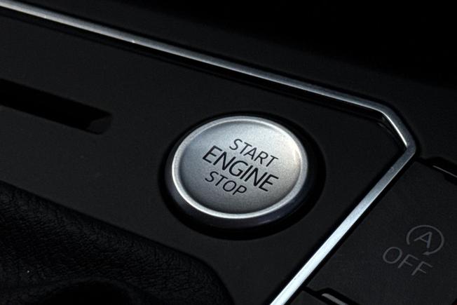 VOLKSWAGEN Polo Photo 28