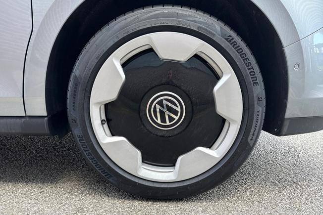 VOLKSWAGEN Id. Buzz Cargo Photo 5