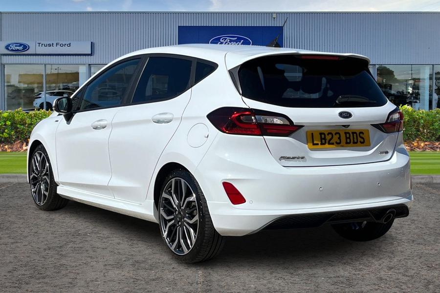 Ford Fiesta Photo autoimg-d984a809bb215a5487120a34e4543c381b4ce45b.jpg