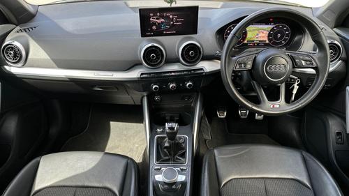 Audi Q2 Photo autoimg-d98980093227addf6363eef0e3d934bbabfea2dc.jpg
