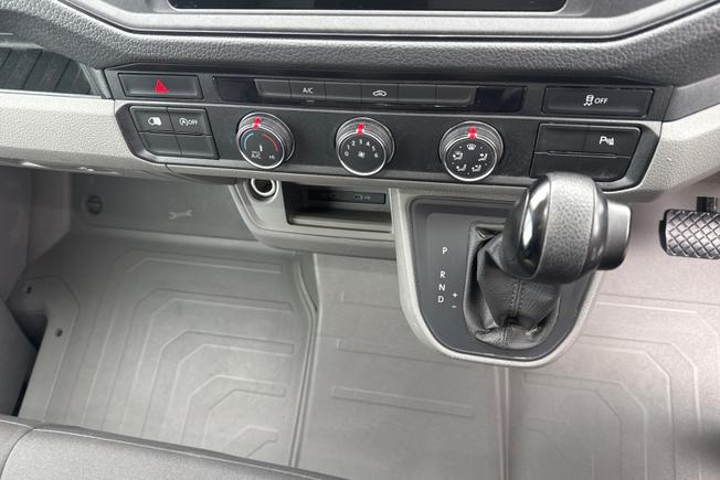 Volkswagen Crafter Photo 27