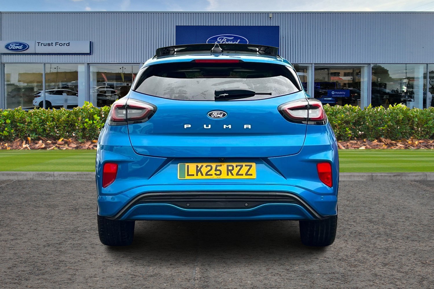 Ford Puma Gen-E Photo 6