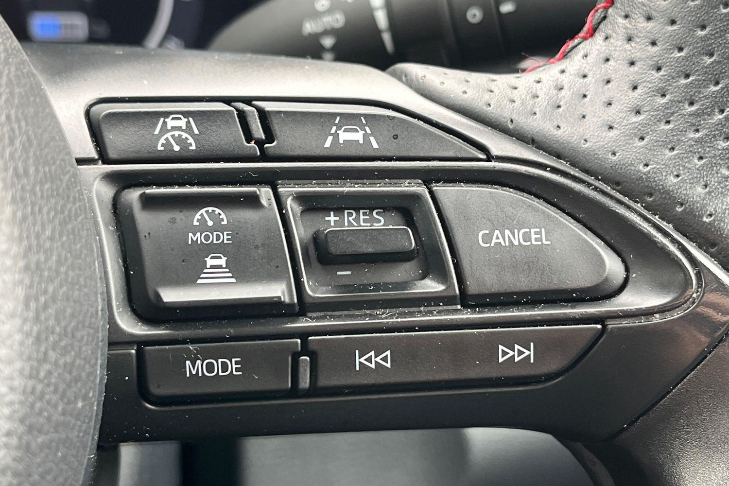 Toyota YARIS Photo 27