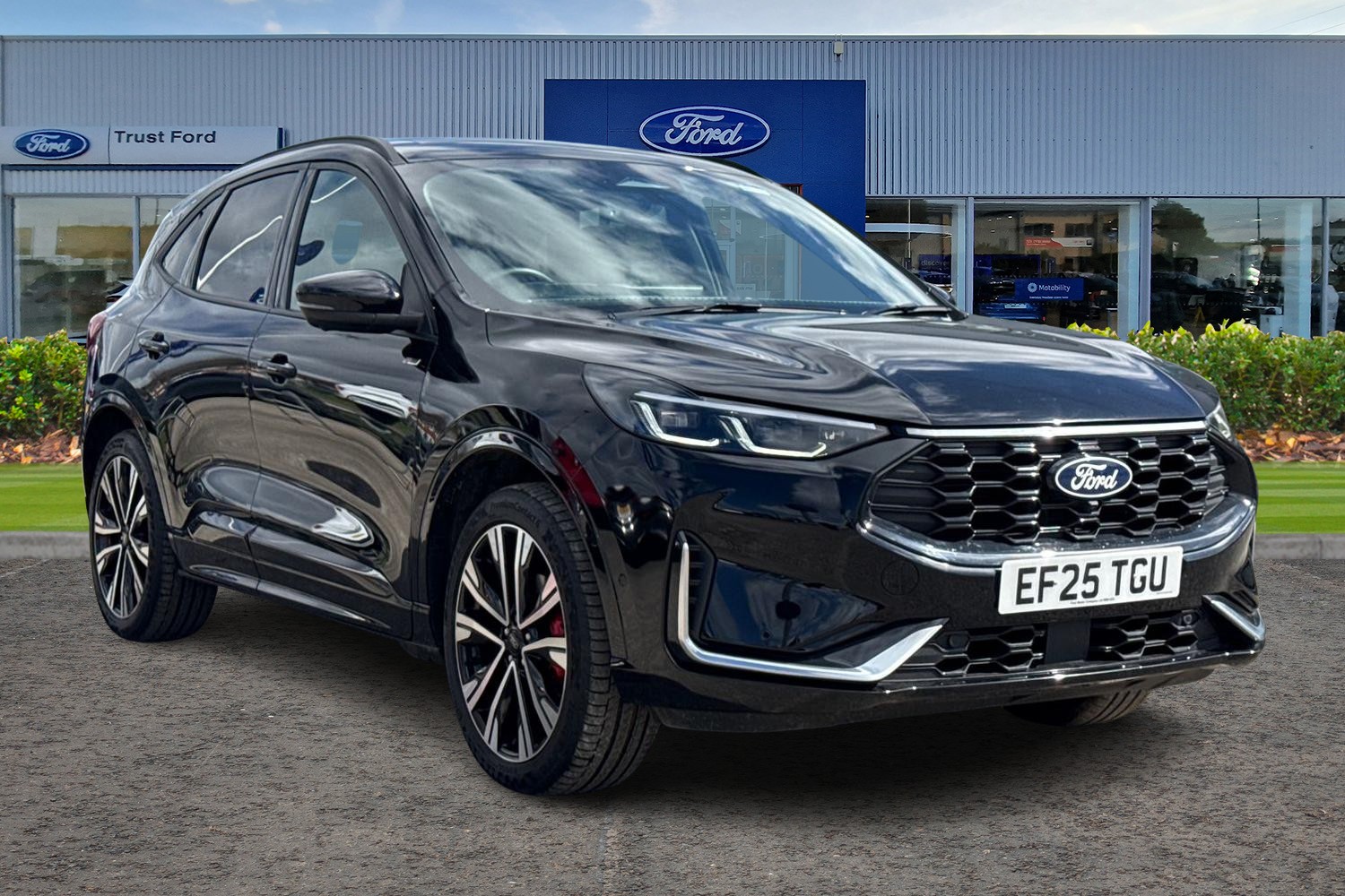 Ford KUGA Photo 0