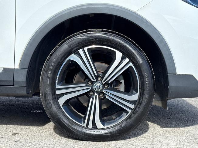 MG MG ZS Photo 5