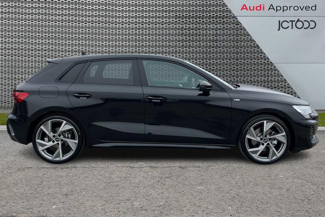 Audi A3 Photo 4