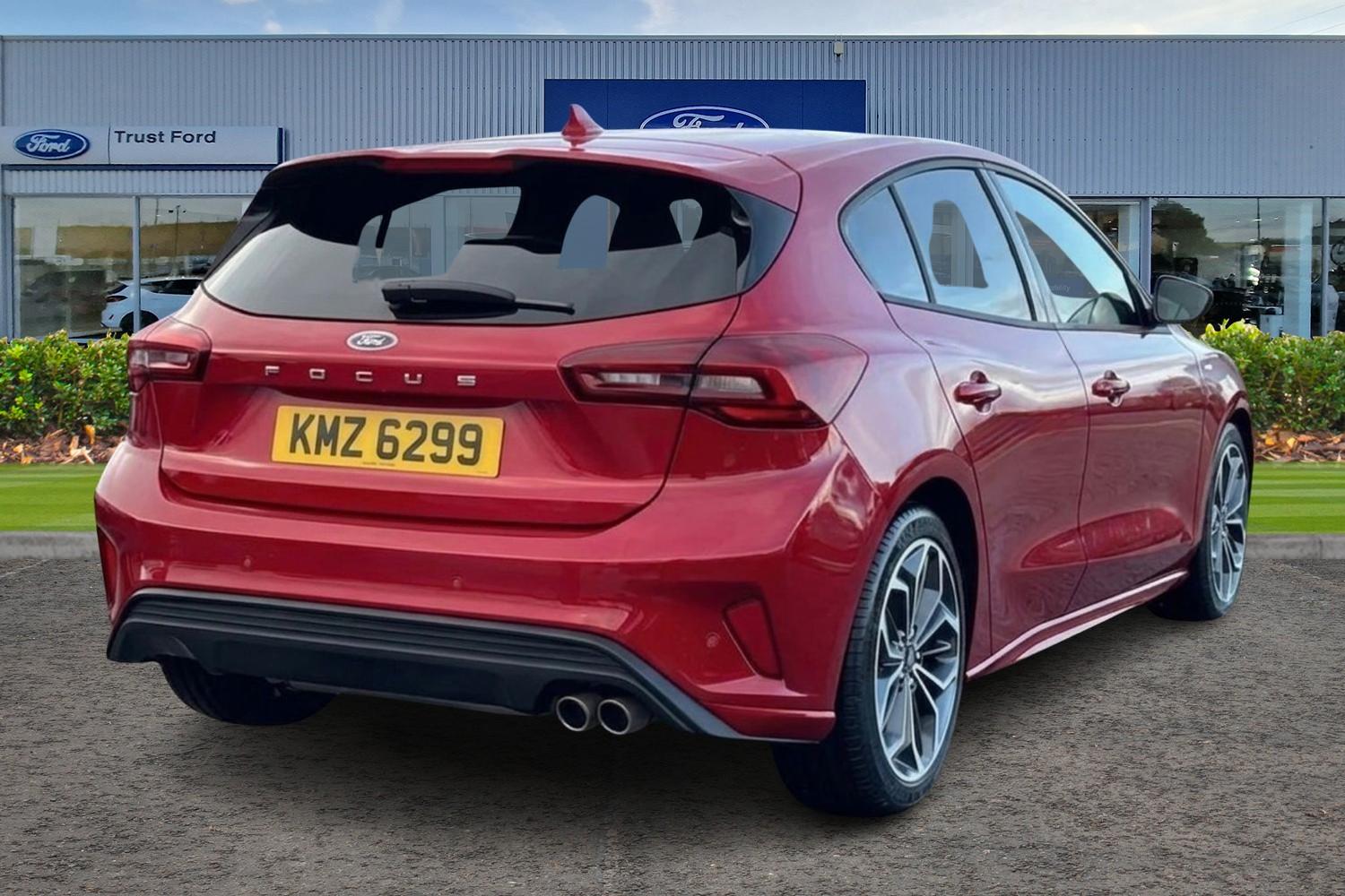 Ford FOCUS Photo 3