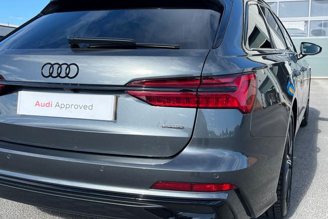 AUDI A6 Avant Photo 18