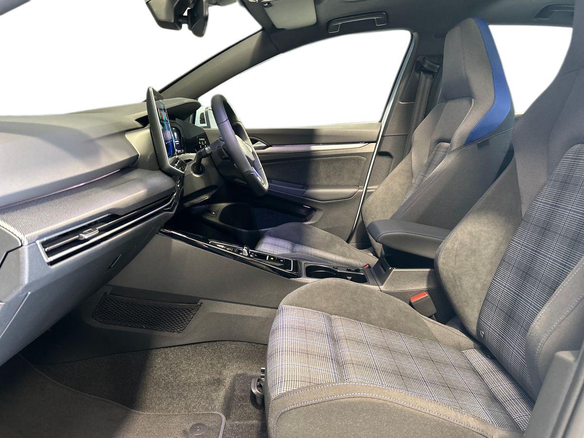 Volkswagen Golf Photo autoimg-d9944837743d7250920f48e6e541d6eff97e67fc.jpg