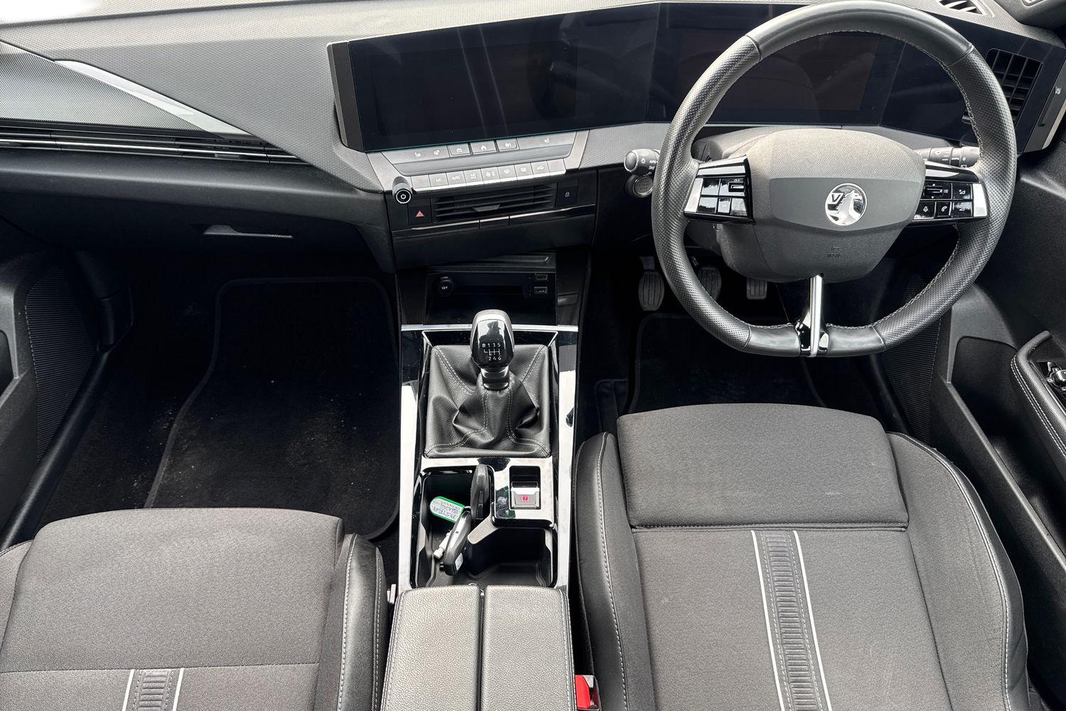 Vauxhall ASTRA Photo 9
