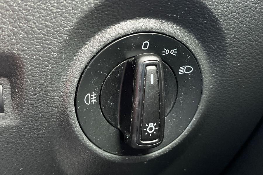 Skoda FABIA Photo autoimg-d99ebf951f605d9c1535eadc7b8380d10dde2c3f.jpg