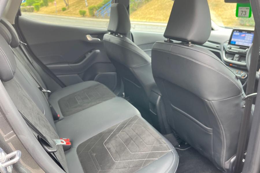 Ford FIESTA Photo autoimg-d99fb377c78084d7e51662d47489f9d9a21b0120.jpg