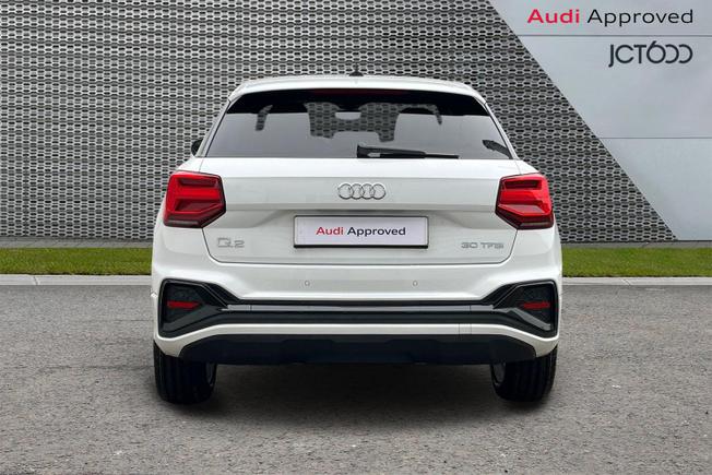 AUDI Q2 Photo 7