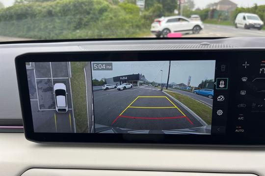 Kia EV4 Photo autoimg-d9a60a80599eb70e72366ba91b5b29a4ab99e532.jpg
