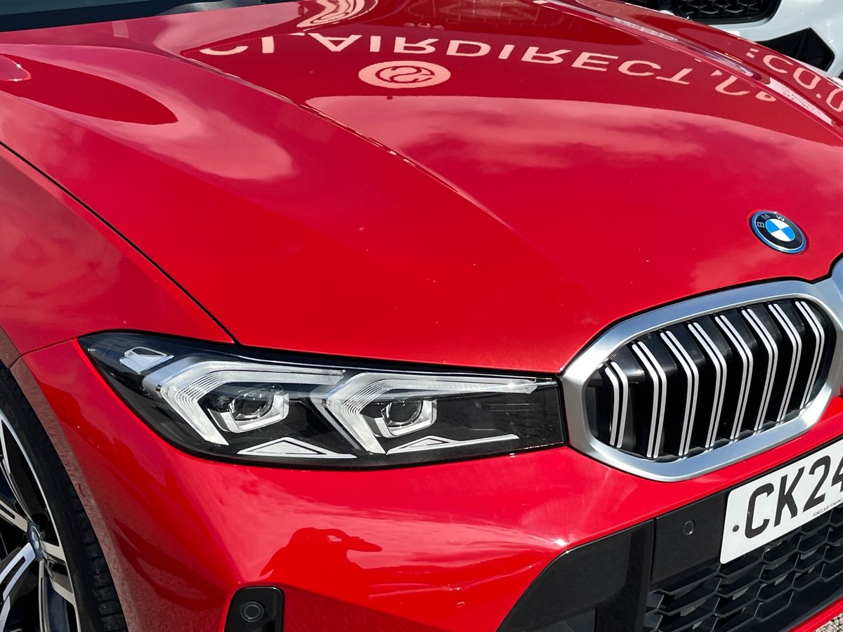 BMW 3 Series Photo 17