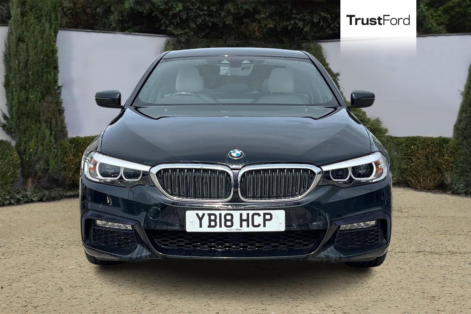 BMW 5 SERIES Photo 5