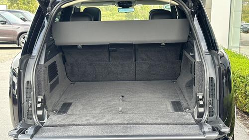 Land Rover Range Rover Photo autoimg-d9ae2955f5bff4b424537023969daf63279fcac2.jpg