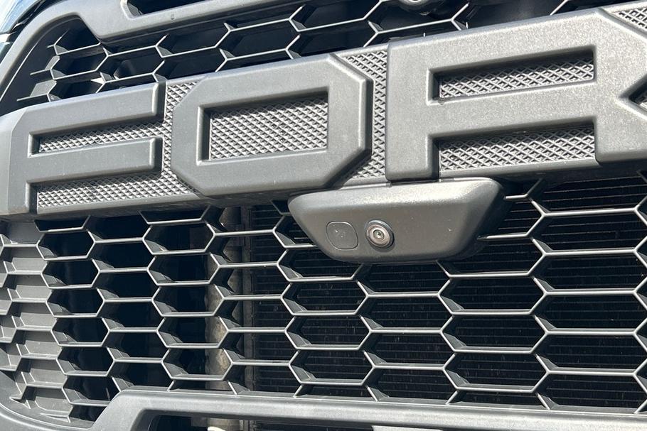 Used Ford TRANSIT OV71WJG 24