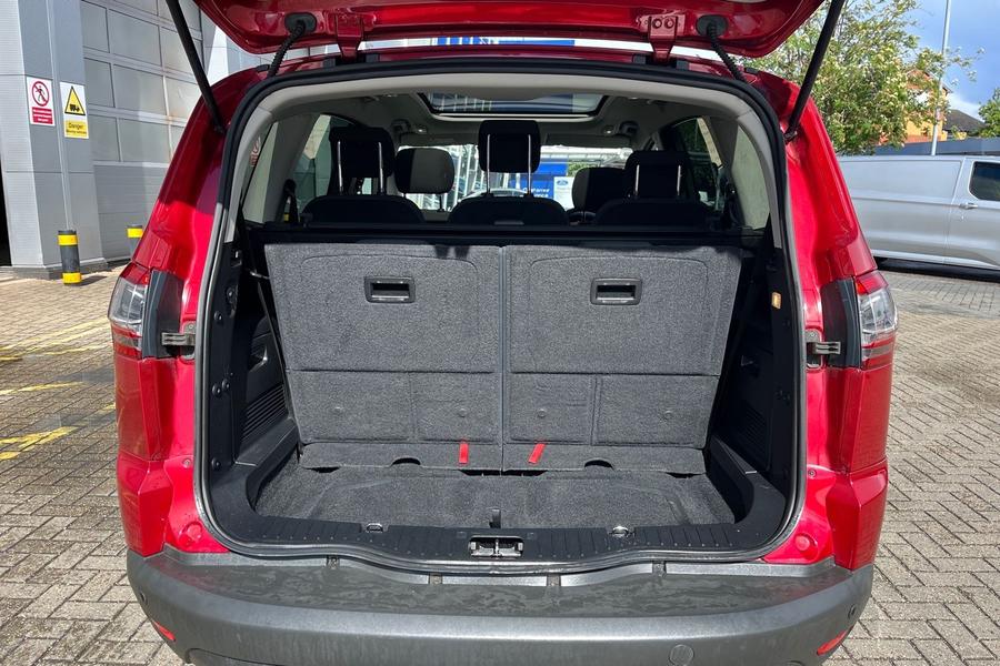 Ford S-Max Photo autoimg-d9b12d106c3147c60f46ce6f0e1aae8d9eea5fc5.jpg