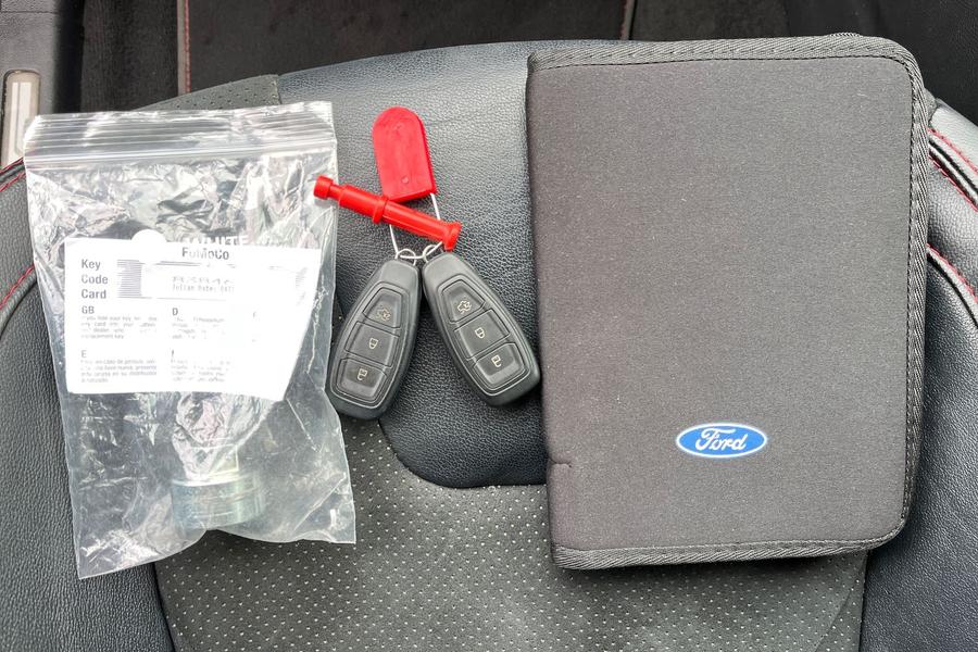 Ford S-Max Photo autoimg-d9b32598da9746959148f78053ed38cda403c880.jpg