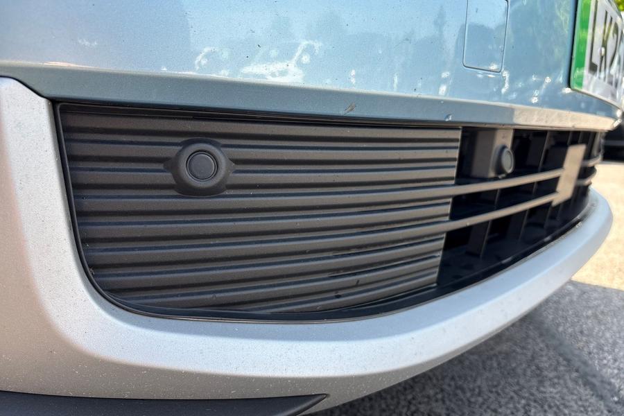 Ford Explorer Photo autoimg-d9b6a6c04135b01ae6cc019872dc12396021ad82.jpg