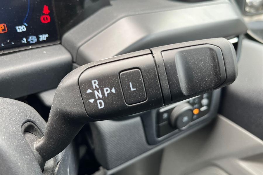 Ford TOURNEO CUSTOM Photo autoimg-d9b93ede21fbda1a2e5f3f85506b4b620142cb32.jpg