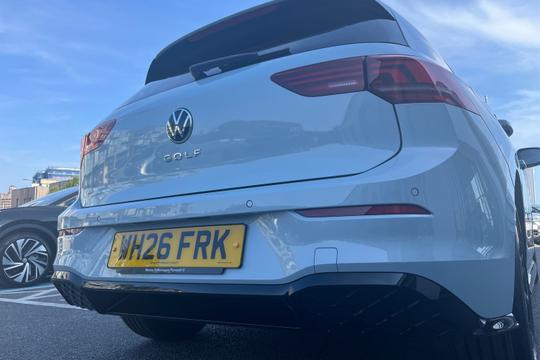 Volkswagen Golf Photo autoimg-d9c145668e1180774785a9afc79769de58cfedba.jpg