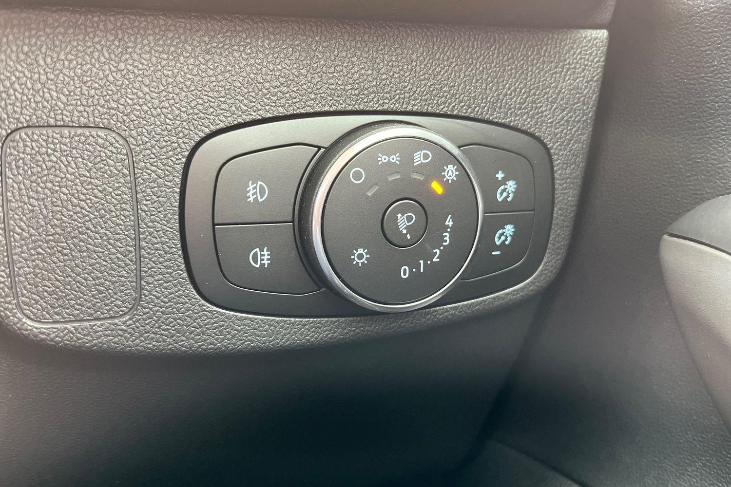 Ford FOCUS Photo 29