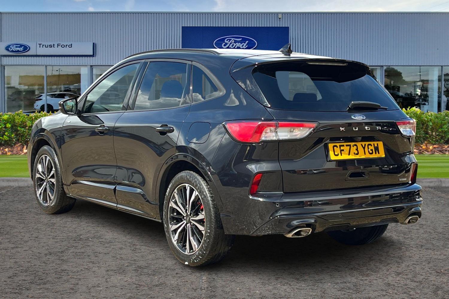Ford KUGA Photo 1