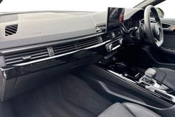 AUDI A4 Avant Photo 2