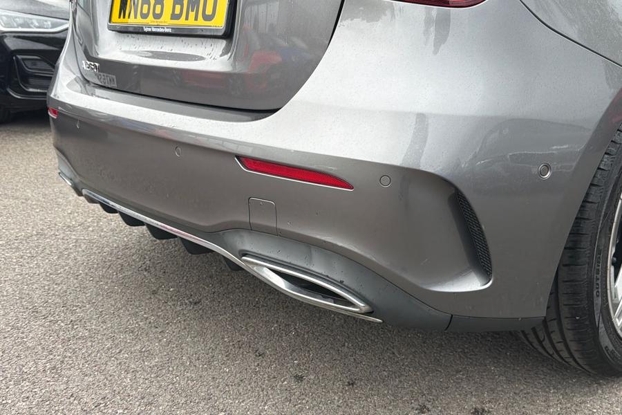 Mercedes-Benz A CLASS Photo autoimg-d9ce1a81f3e59cafb6ce0234a25833d7b89737c0.jpg