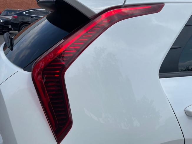 KIA NIRO Photo 18