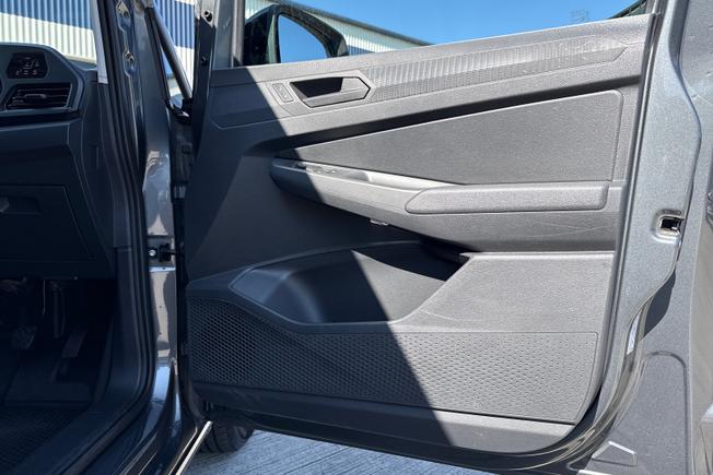 VOLKSWAGEN Caddy Maxi Photo 35