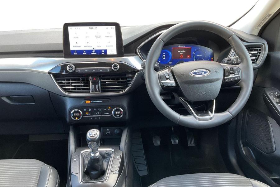 Ford Kuga Photo autoimg-d9dcd9baf4c6b8dd9de6047245717dc7b44ee213.jpg